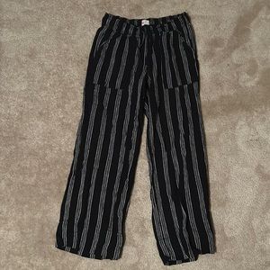 Linen striped black and white pant medium